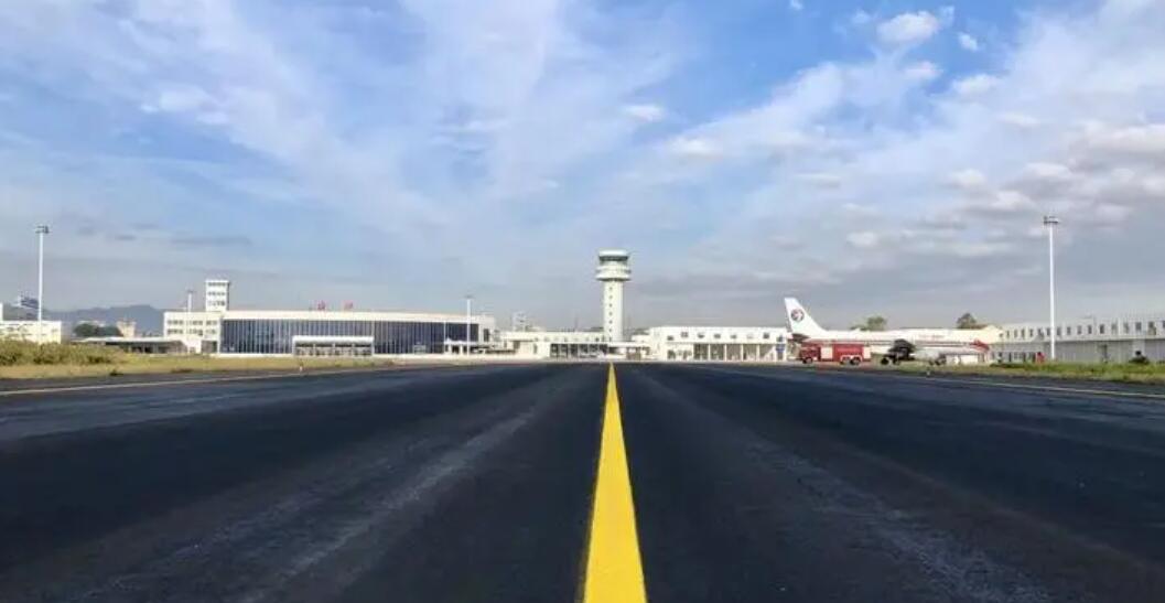 台州路桥机场进场道路工程水稳试验段施工