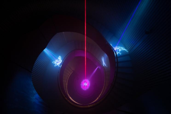 星体、基因与电子之间：朱剑辰的数字灵性艺术仪式与共生场域(图4)