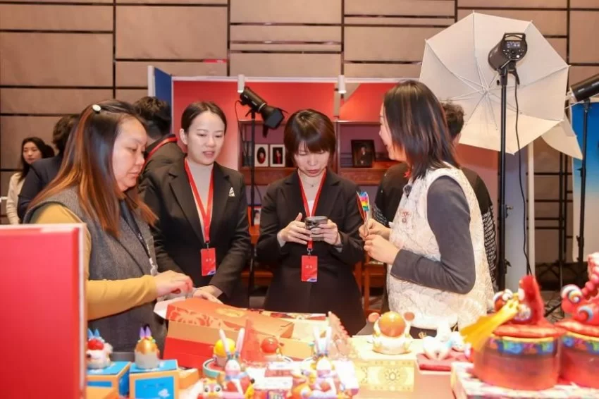 非遗焕新 价值共生&mdash;&mdash;东城区构建非遗传承创新与文商旅融合发展新范式(图10)