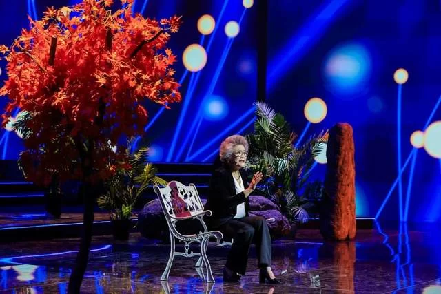 群星荟萃共绘马年新春诗意画卷,CETV诗意中国春晚录制圆满成功(图11) 群星荟萃共绘马年新春诗意画卷,CETV诗意中国春晚录制圆满成功(图11)