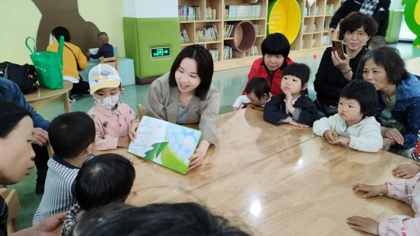 嘉禾处处有书香——从一座图书馆看嘉兴公共文化服务的创新之路(图2) 嘉禾处处有书香——从一座图书馆看嘉兴公共文化服务的创新之路(图2)