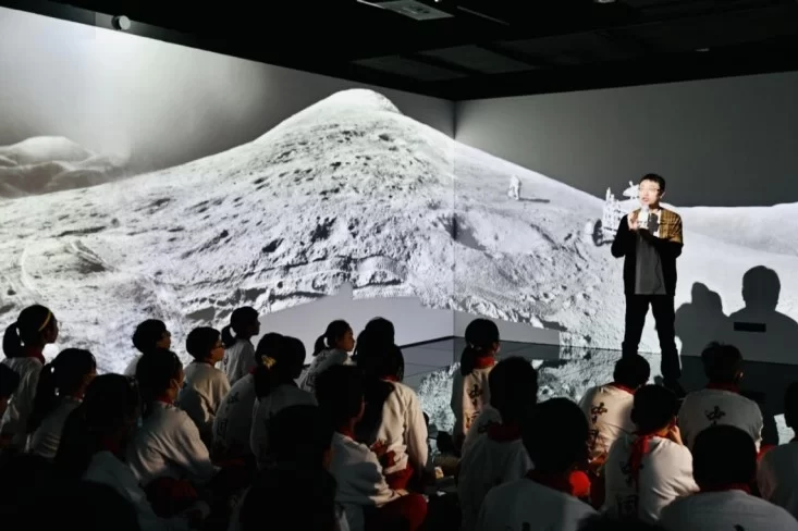 嘉禾处处有书香——从一座图书馆看嘉兴公共文化服务的创新之路(图3) 嘉禾处处有书香——从一座图书馆看嘉兴公共文化服务的创新之路(图3)