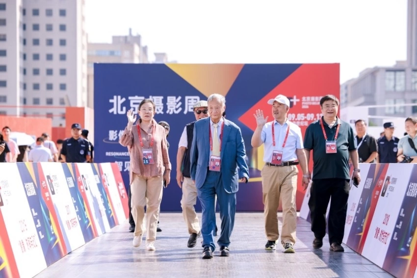 影像共感,智见来临——北京摄影周2026正式启幕(图1) 影像共感,智见来临——北京摄影周2026正式启幕(图1)