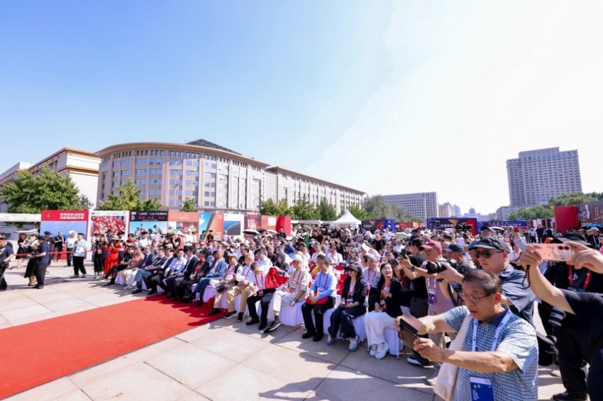 北京摄影周2026:时代精神篇,镜头见证 北京摄影周2026:时代精神篇,镜头见证