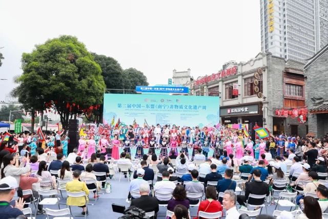 200余项重点文旅活动!中秋国庆假期在广西,你就这样玩→(图1) 200余项重点文旅活动!中秋国庆假期在广西,你就这样玩→(图1)