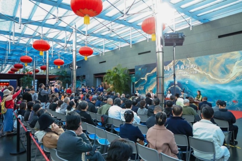 “时代画卷 笔绘河山”美丽中国系列主题绘画创作工程作品展在国家大剧院启幕(图1) “时代画卷 笔绘河山”美丽中国系列主题绘画创作工程作品展在国家大剧院启幕(图1)